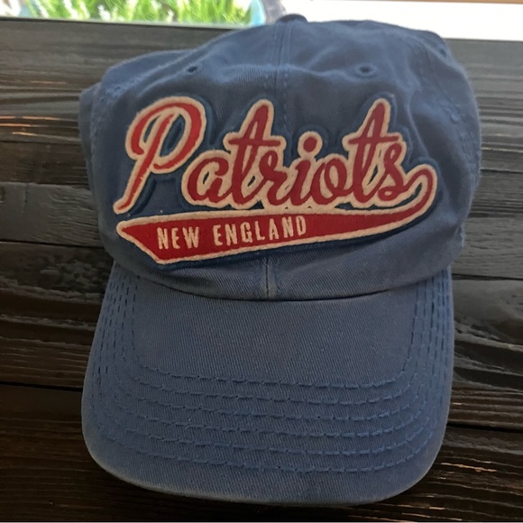 Nike New England Patriots Gray Sweatshirt and Blue Hat Ball Cap Size Small - Picture 12 of 15